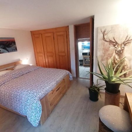 Studio Nature Apartment Etercy ภายนอก รูปภาพ